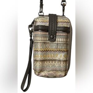 Sakroots Crossbody Wristlet Wallet Phone Case